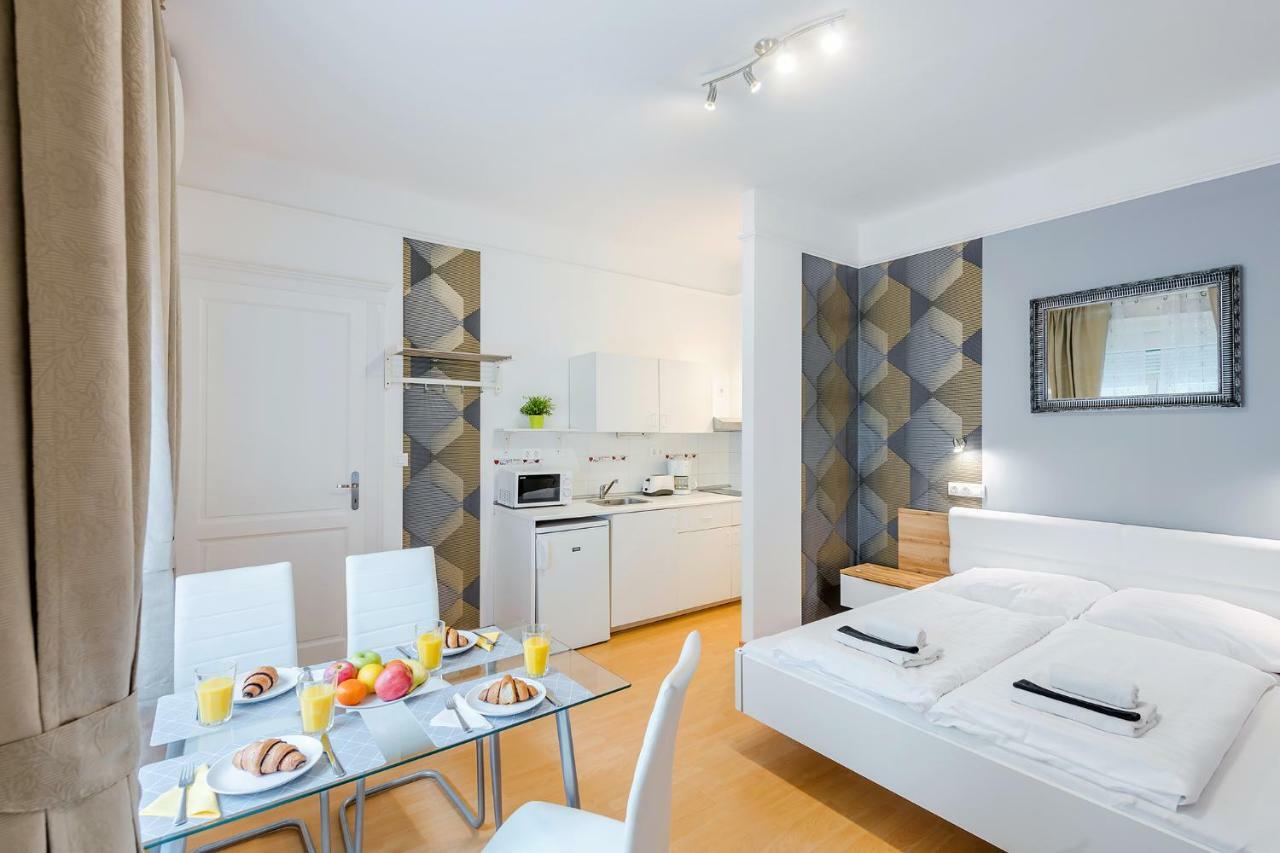Parking, Ac, Wifi 2 Room Apartment In The Center Budapest Exterior photo